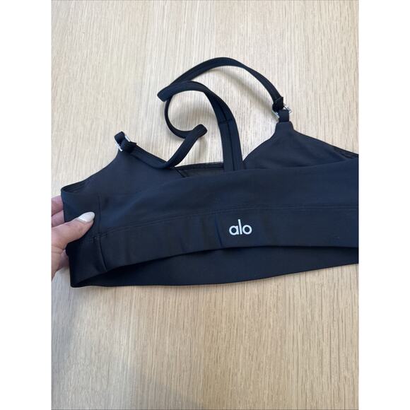 ALO YOGA AIRLIFT INTRIGUE BRA Size Small Xx1403 - Picture 8 of 9
